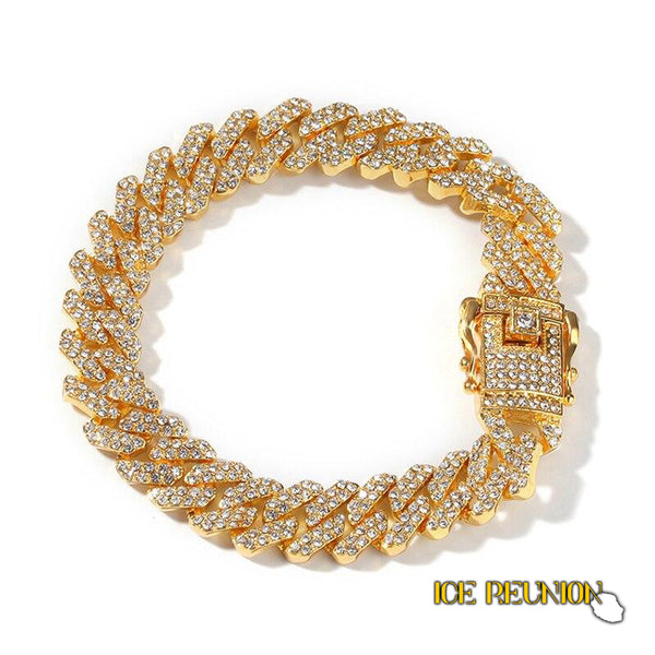 Bracelet cubain pour homme, disponible en or et argent, serti de strass. Bijou élégant et brillant pour un style sophistiqué à La Réunion.